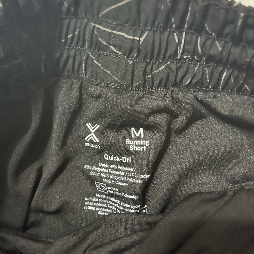 Running short. Xersion medium